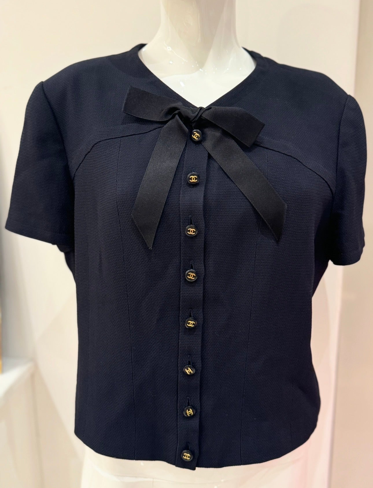 CHANEL Spring/Summer 1995 « Barbie » Collection Navy Blue Bow Jacket - Candy CC Buttons - Karl Lagerfeld Archive