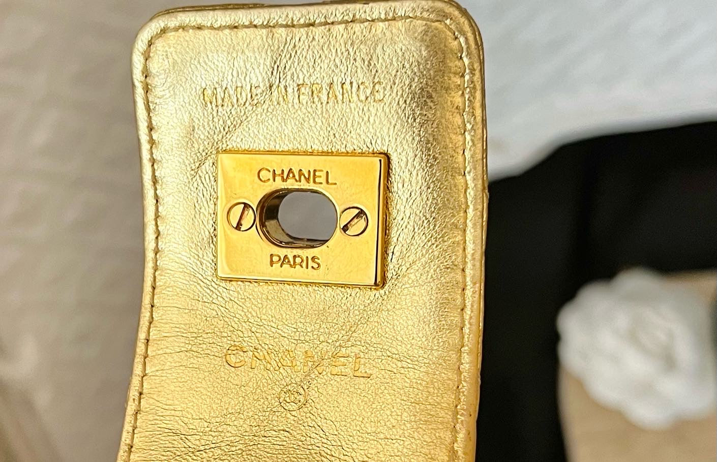 CHANEL Fall/Winter 1991 "Hip-Hop" Gold Quilted Leather Turnlock Choker Necklace by Karl Lagerfeld - Iconic Runway Archive Piece