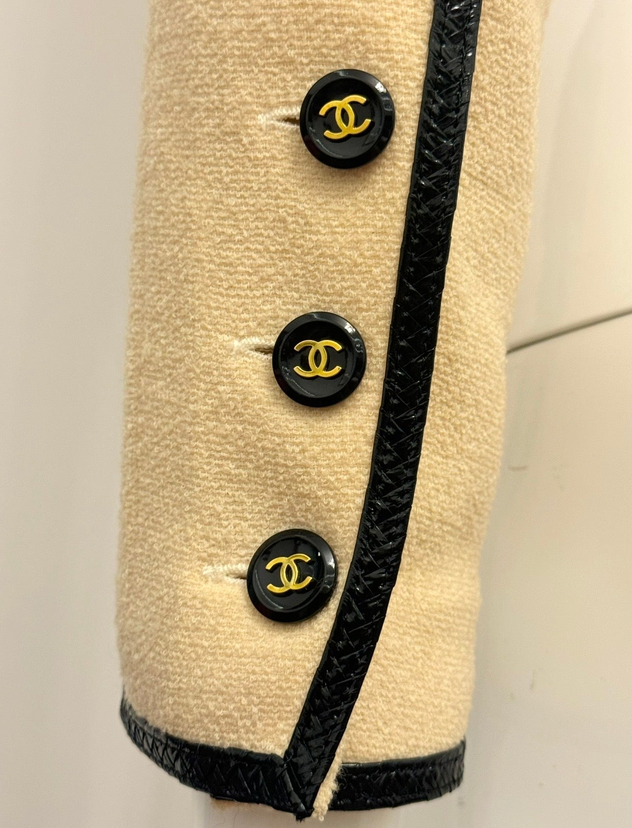 CHANEL Spring/Summer 1995 Barbie Collection Ivory Cropped Jacket – Iconic Black Patent Trim & Candy CC Buttons by Karl Lagerfeld