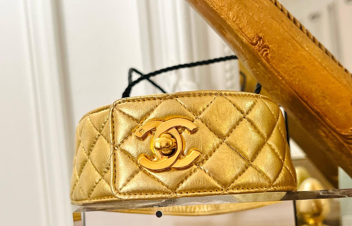CHANEL Fall/Winter 1991 "Hip-Hop" Gold Quilted Leather Turnlock Choker Necklace by Karl Lagerfeld - Iconic Runway Archive Piece