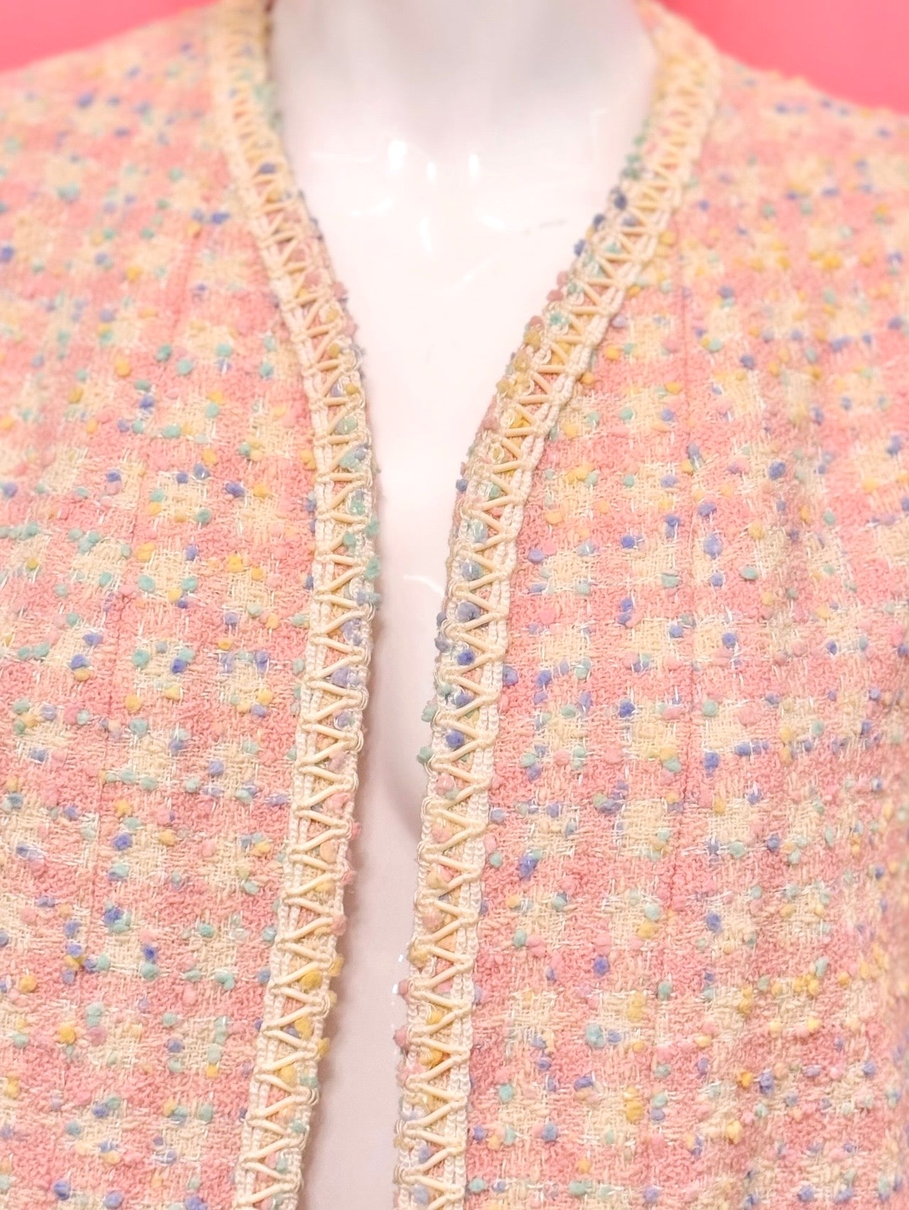 CHANEL Spring Summer 1994
Pastel Popcorn Tweed Scoubidou Jacket by Karl Lagerfeld - Rare Runway Piece - Seen on Elle
Fanning