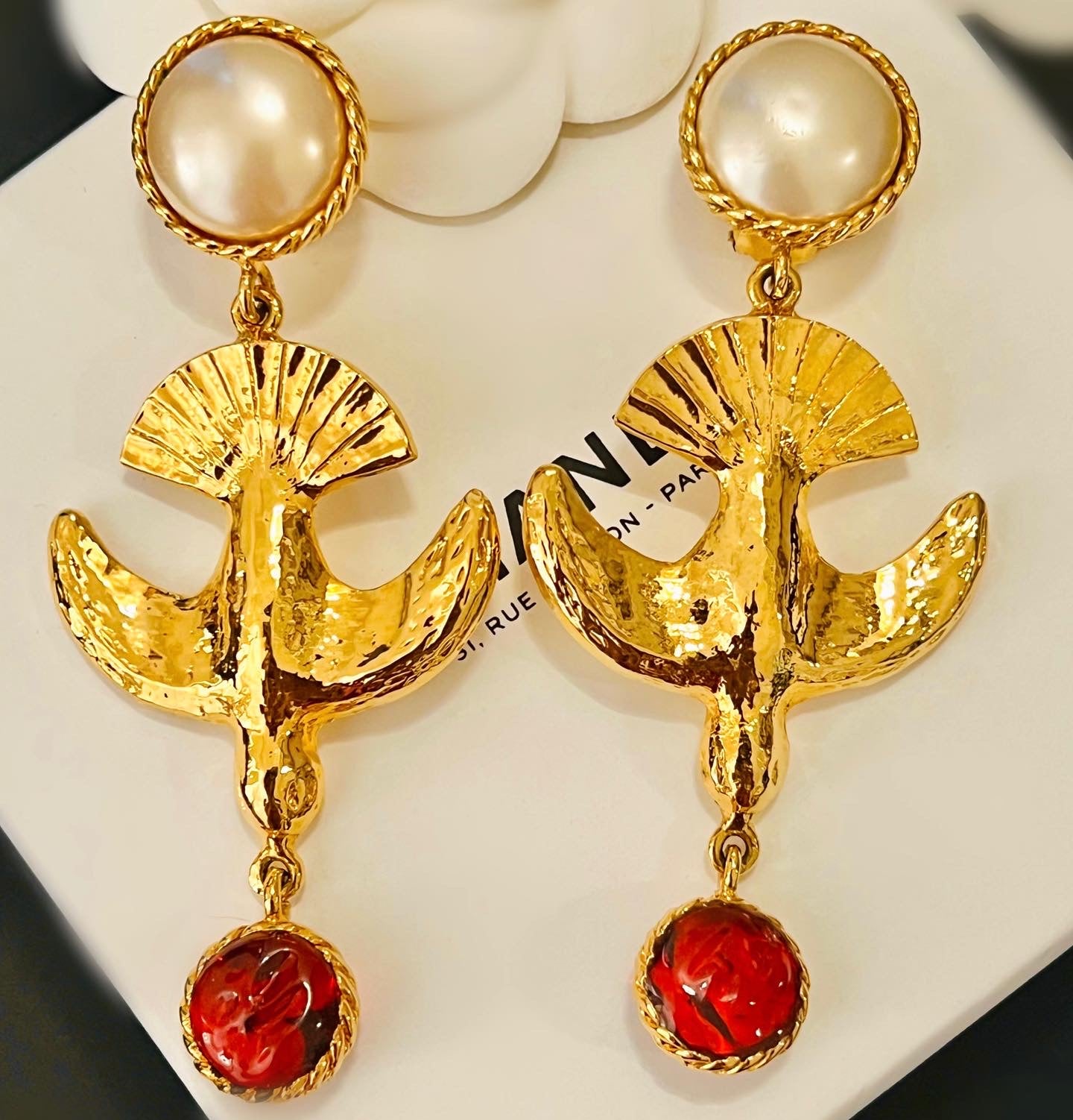 Museum-Worthy CHANEL 1970s Stylized Dove Bird Gripoix Drop Earrings - Rare Haute Couture Collector's Archive Piece